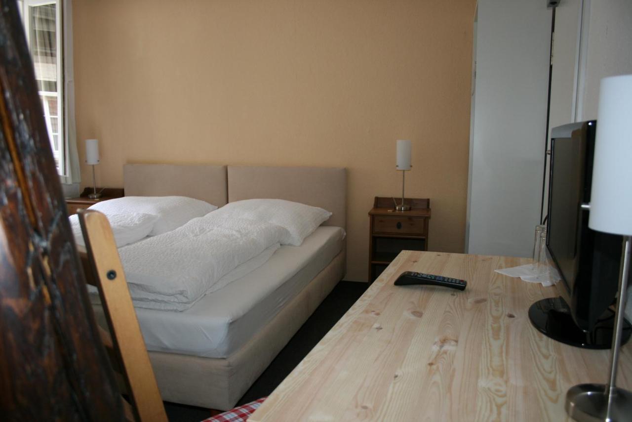 Pension-Ristorante Ventura Ehemals Reinhards Pension Hornburg  部屋 写真